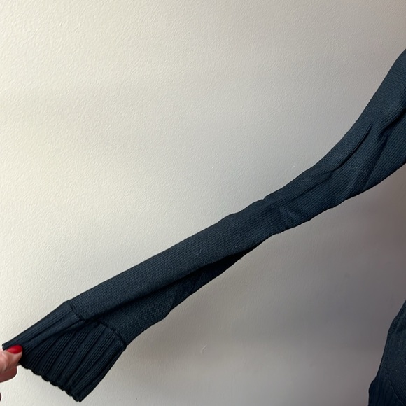 Cabi ATC Offhand Cardigan (style 5827) - Picture 6 of 14